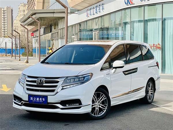 艾力绅 2019款 2.0L 混动豪华版