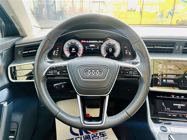 奥迪A6L 2023款 45 TFSI 臻选致雅型
