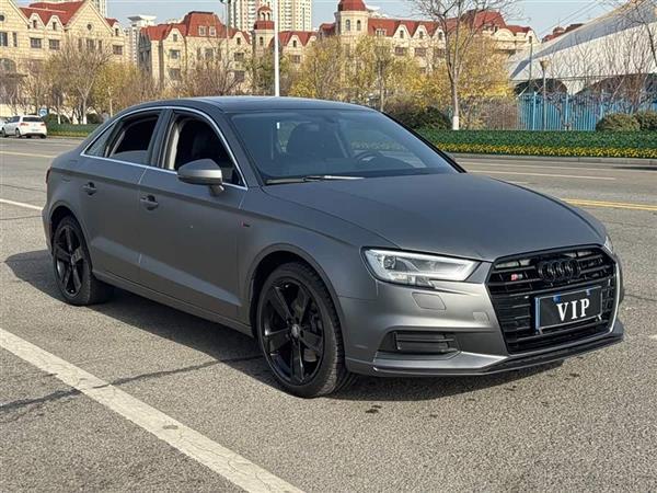 奥迪A3 2018款 30周年年型 Limousine 40 TFSI 风尚型