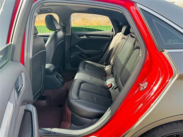 奥迪A3 2018款 30周年年型 Limousine 40 TFSI 风尚型