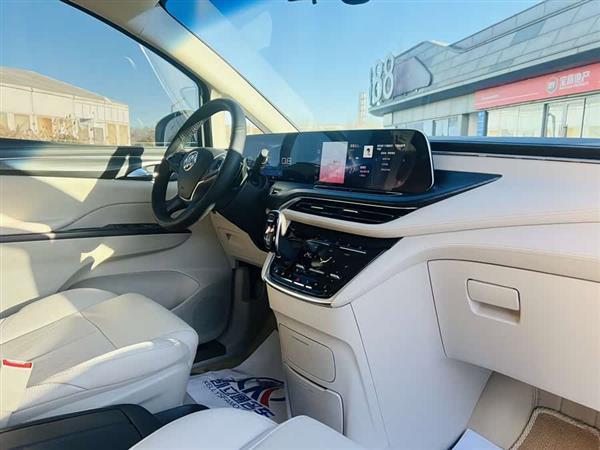 别克GL8 2023款 ES陆尊 舒适型