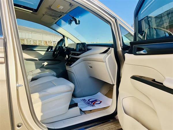 别克GL8 2023款 ES陆尊 舒适型