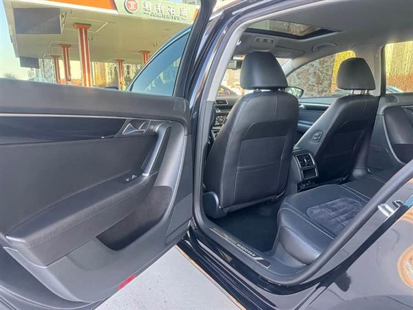 迈腾 2016款 2.0TSI 智享豪华型