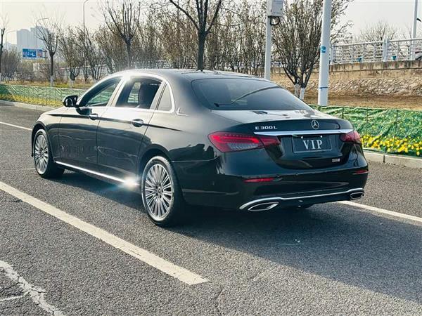 奔驰E级 2023款 E 300 L 时尚型