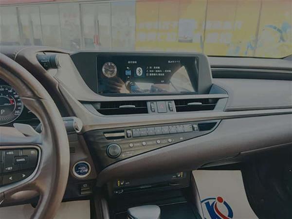 雷克萨斯ES 2020款 300h 卓越版