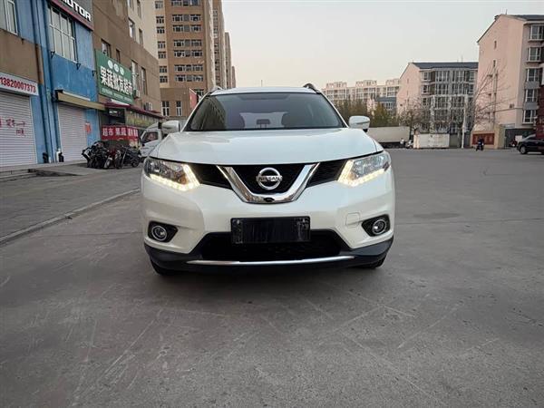 奇骏 2015款 2.0L CVT舒适MAX版 2WD