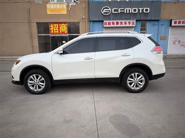 奇骏 2015款 2.0L CVT舒适MAX版 2WD