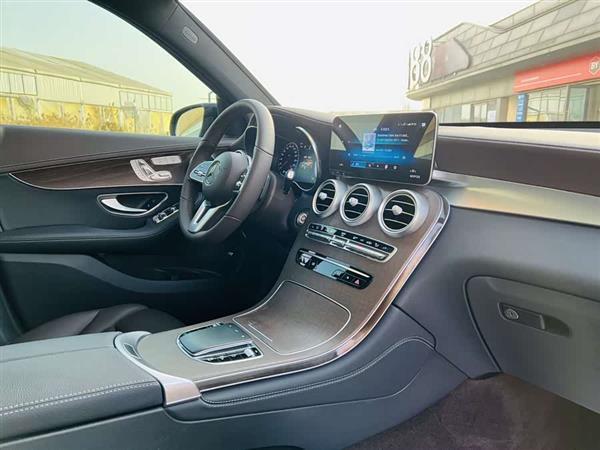 奔驰GLC 2021款 GLC 260 L 4MATIC 豪华型