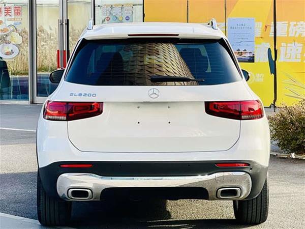 奔驰GLB 2021款 GLB 200 动感型