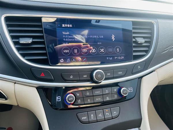 君越 2022款 Avenir艾维亚 旗舰型