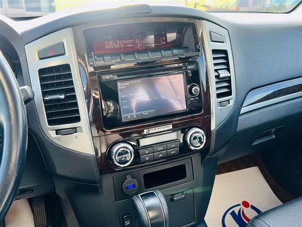 帕杰罗(进口)V97 2018款 3.8L 中东版