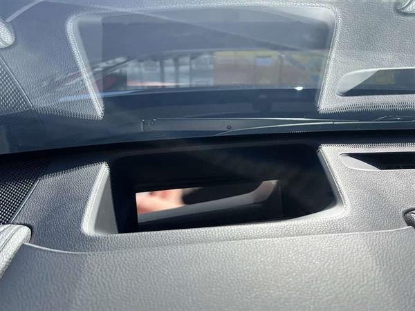 皇冠陆放 2021款 2.5L HEV四驱尊贵版