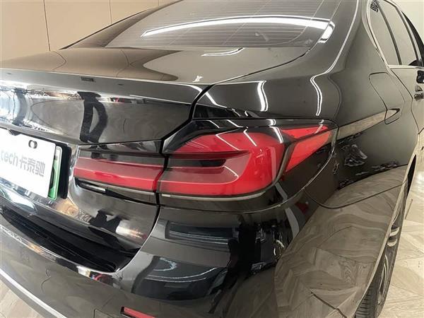 宝马5系新能源 2022款 535Le 豪华套装