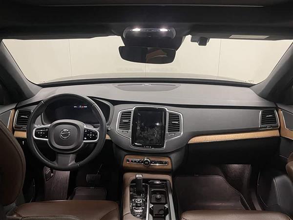 沃尔沃XC90 2021款 B5 智行豪华版 5座