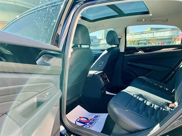 帕萨特 2019款 330TSI 精英版 国VI