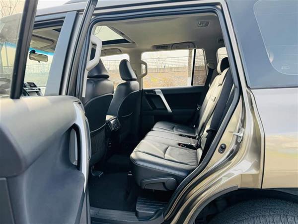 普拉多 2016款 2.7L 自动豪华版