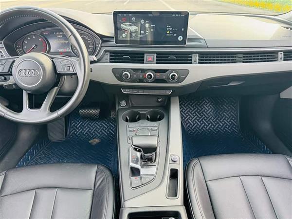 奥迪A4L 2017款 40 TFSI 进取型