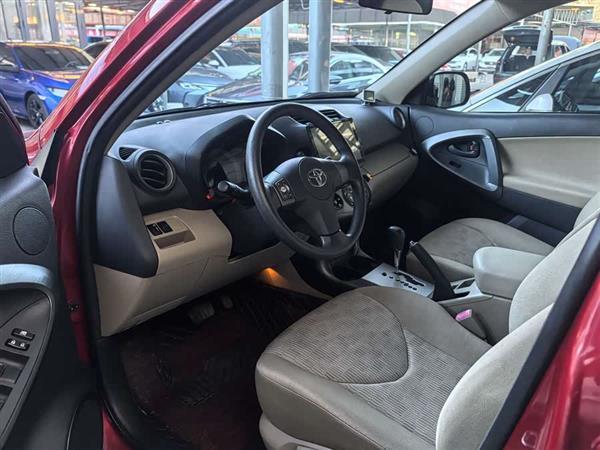 RAV4荣放 2012款 炫装版 2.0L 自动四驱