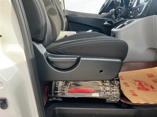 瑞风M3 2016款 宜家版 1.6L 豪华智能型