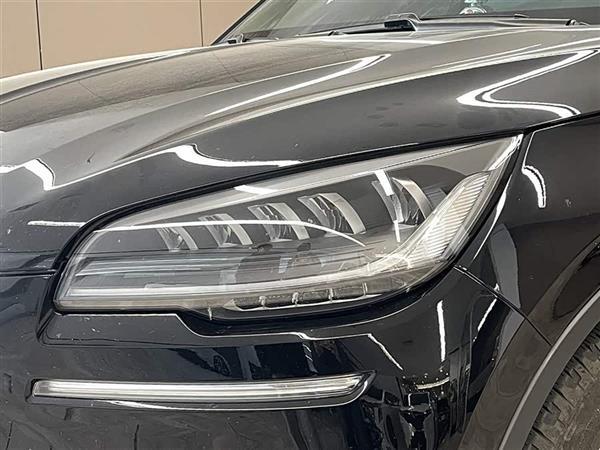 飞行家 2023款 3.0T V6 四驱尊享巡航版 六座