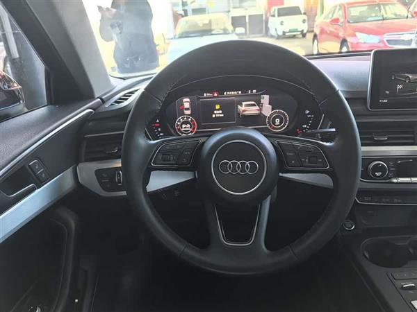 奥迪A4L 2018款 30周年年型 40 TFSI 时尚型