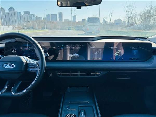 蒙迪欧 2023款 EcoBoost 180 豪华型