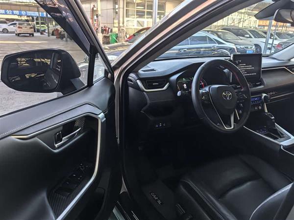 RAV4荣放 2021款 2.0L CVT两驱风尚版
