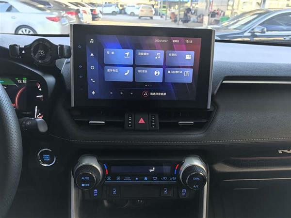 RAV4荣放 2021款 2.0L CVT两驱风尚版