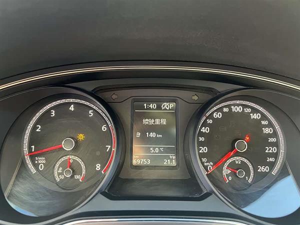 帕萨特 2016款 330TSI DSG尊荣版