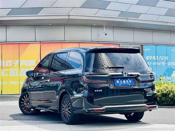 艾力绅 2024款 2.0L e:HEV 豪华版