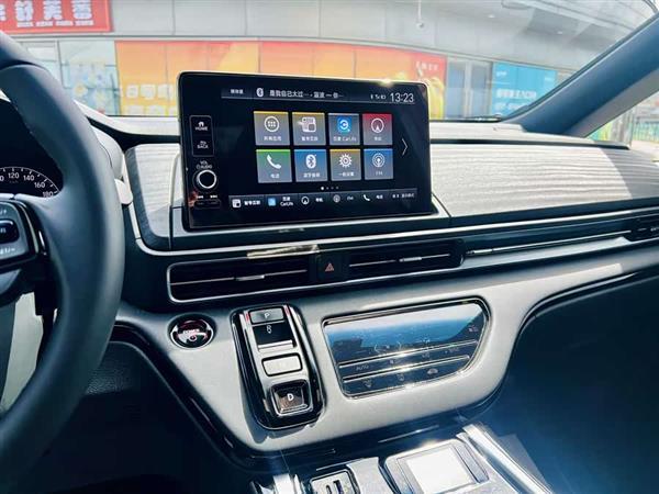 艾力绅 2024款 2.0L e:HEV 豪华版