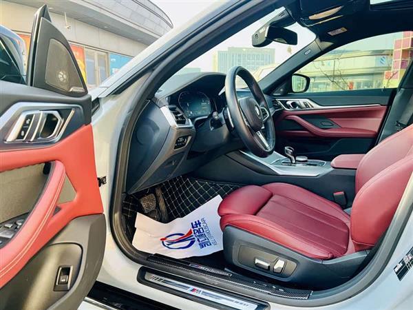 宝马4系 2022款 430i Gran Coupe M运动曜夜套装