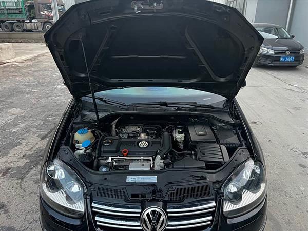 速腾 2011款 1.4TSI 自动豪华型