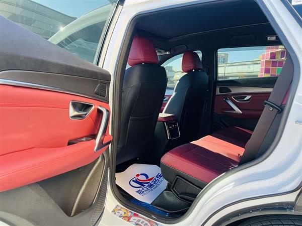 捷途X70 PLUS 2025款 冠军版 1.5T DCT冠军PRO 5座