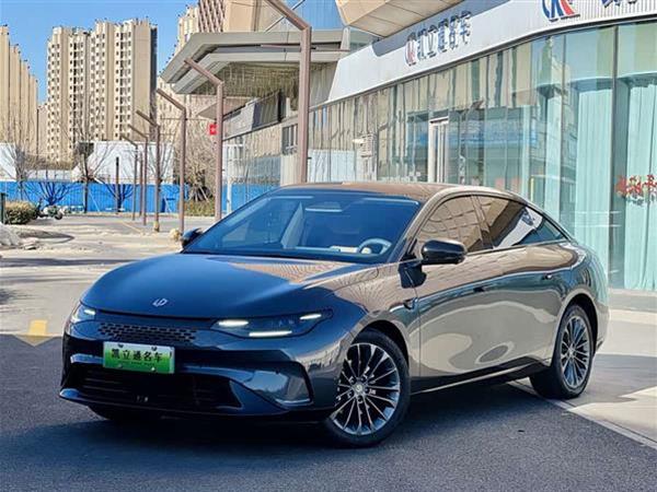 零跑C01 2024款 增程 316尊享版