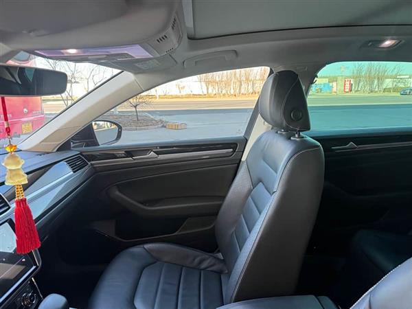 辉昂 2018款 改款 380TSI 两驱商务版