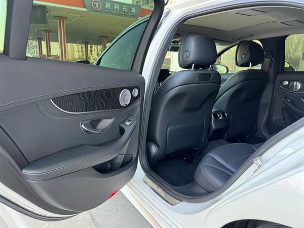 奔驰C级 2017款 C 200 L 运动版