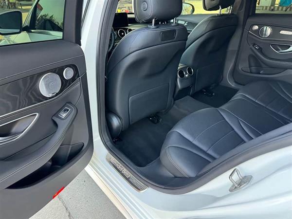 奔驰C级 2017款 C 200 L 运动版