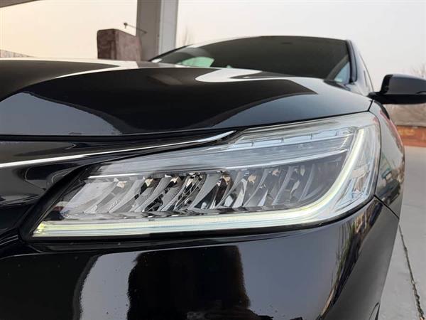 雅阁 2016款 混动 2.0L 锐酷版