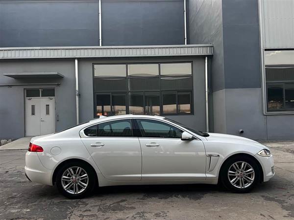 捷豹XF 2014款 XF 2.0T 风华版