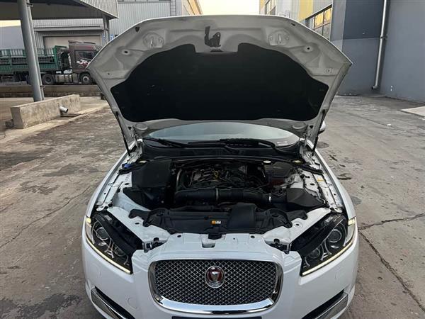 捷豹XF 2014款 XF 2.0T 风华版