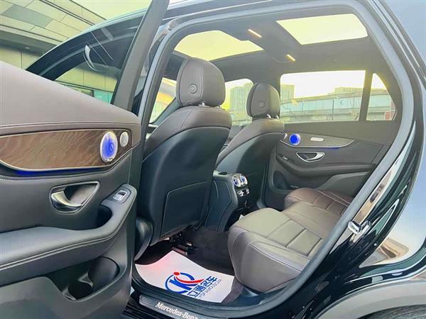 奔驰GLC 2020款 改款 GLC 260 L 4MATIC 豪华型