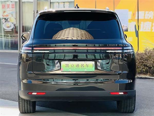 零跑C16 2024款 增程 200尊享版