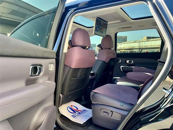 零跑C16 2024款 增程 200尊享版