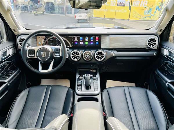 坦克300 2021款 越野版 2.0T 征服者