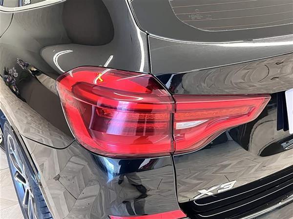 宝马X3 2021款 改款 xDrive30i 领先型 M运动套装