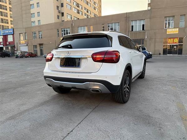 奔驰GLA 2017款 GLA 200 时尚型