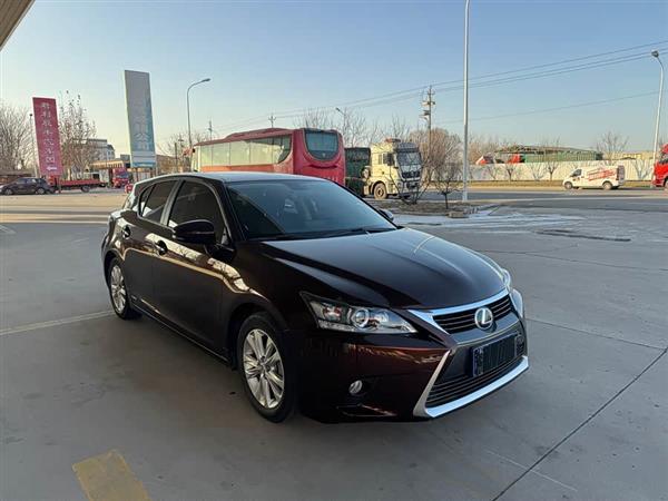 雷克萨斯CT 2014款 CT200h 舒适版 单色