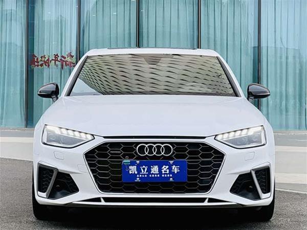奥迪A4L 2020款 45 TFSI quattro 臻选动感型