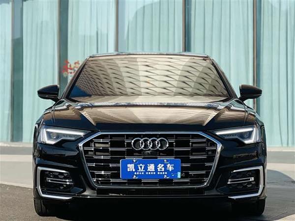 奥迪A6L 2023款 45 TFSI 臻选动感型